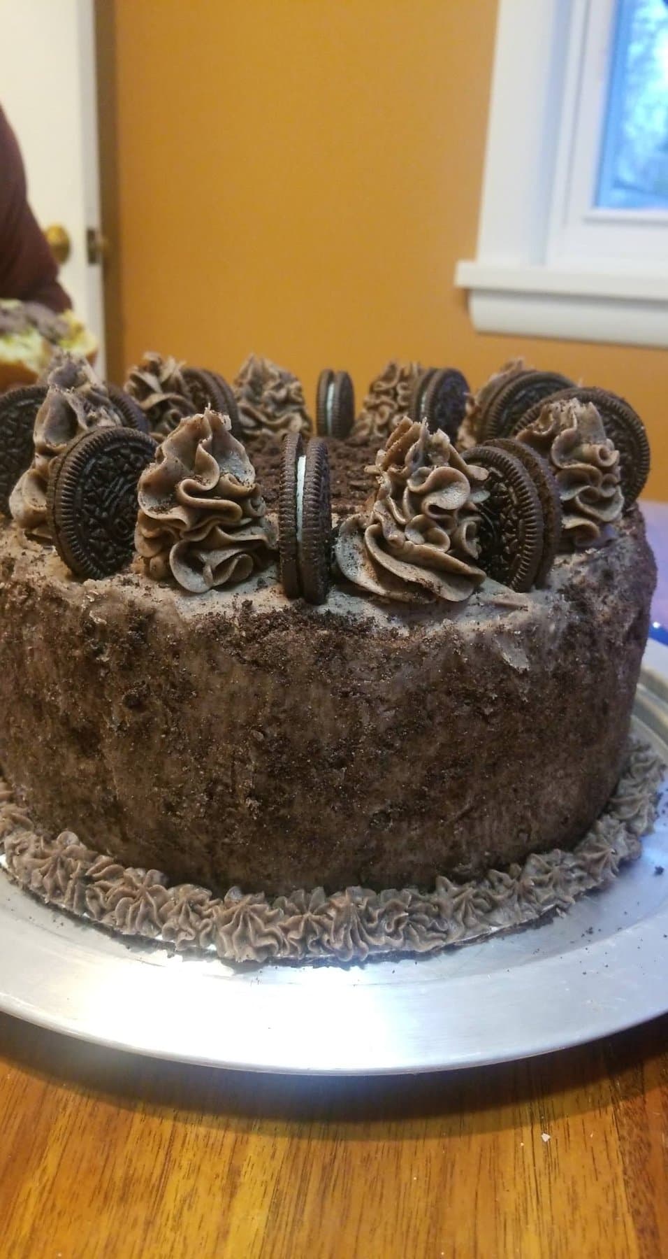 Chocolate rosette cake with full buttercream swirl coverage by Jamie Cakes.